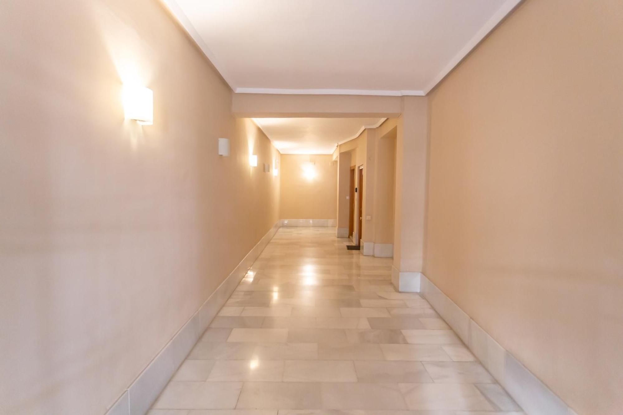 Vlc - Tranquilo Apartamento En Plaza Cisneros Valencia Eksteriør bilde
